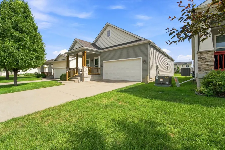 5917 Sapphire Circle, Johnston, IA 50131 - #2