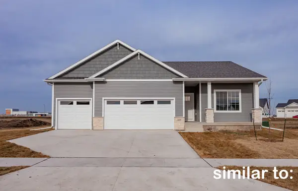 620 NW Atlas Lane, Waukee, IA 50263