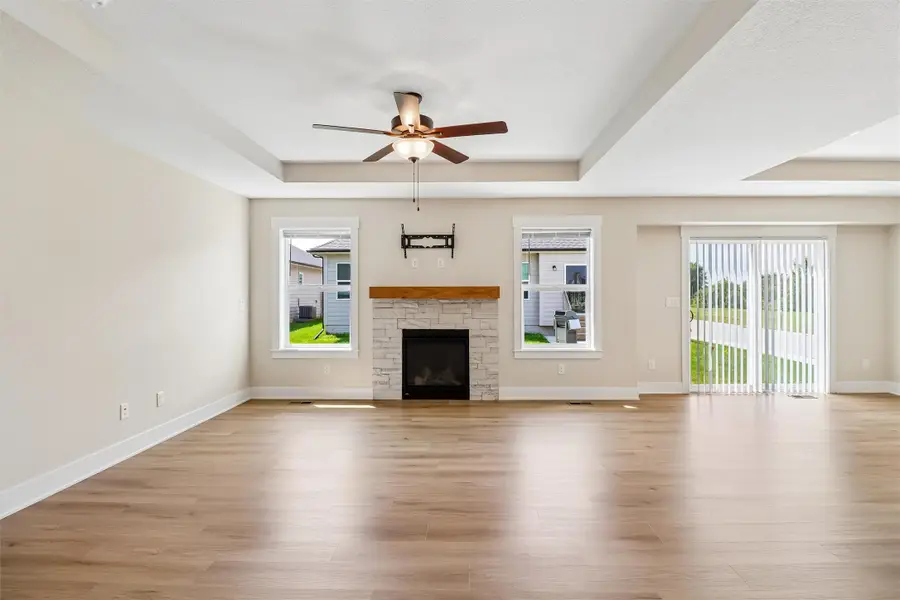 3125 NE Fawn Lane, Ankeny, IA 50021 - #3