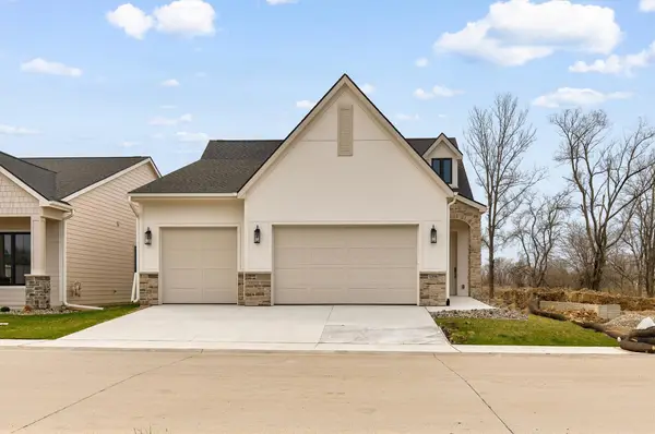 1350 SE Menlo Drive, Waukee, IA 50263