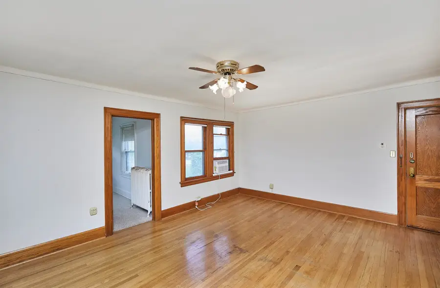 3936 University Avenue #4, Des Moines, IA 50311 - #3
