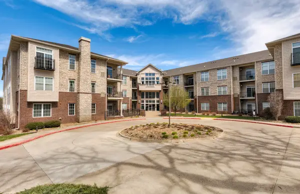 3031 Grand Avenue #117, Des Moines, IA 50312