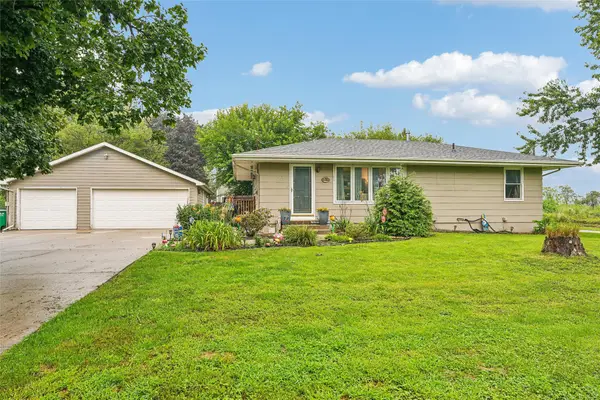 670 George Street, Hartford, IA 50118