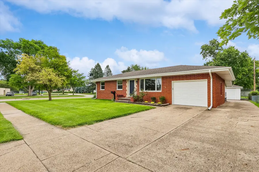 621 SE 4th Street, Ankeny, IA 50021 - #3
