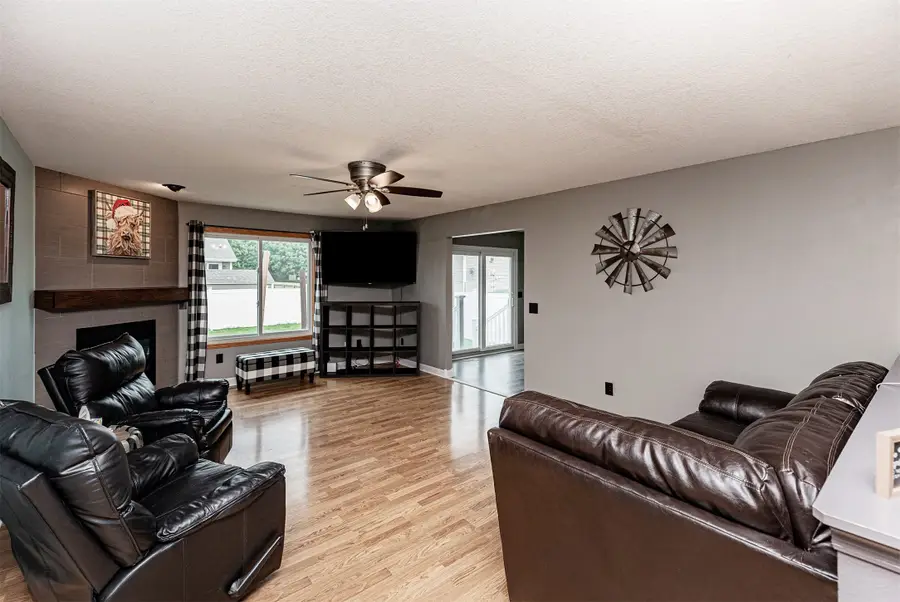 308 2nd Street Nw, Bondurant, IA 50035 - #3