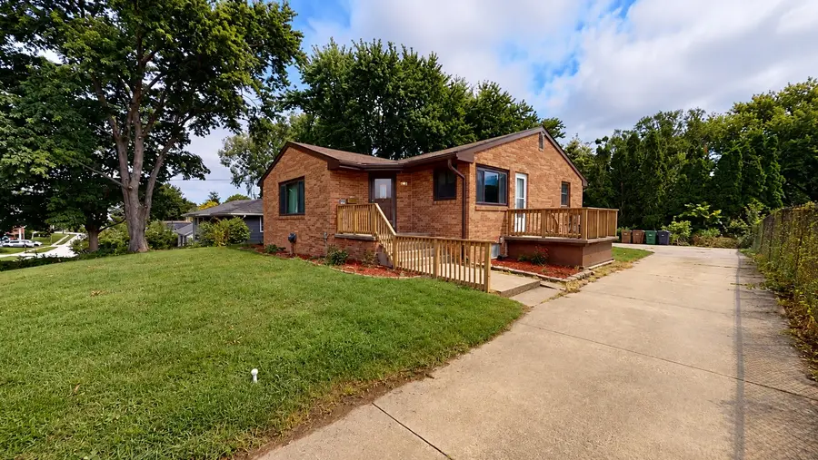 811 6th Street, West Des Moines, IA 50265 - #2