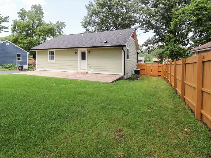 210 Philip Street, Des Moines, IA 50315 - #3