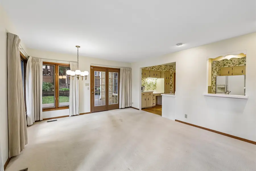 648 56th Street, Des Moines, IA 50312 - #3