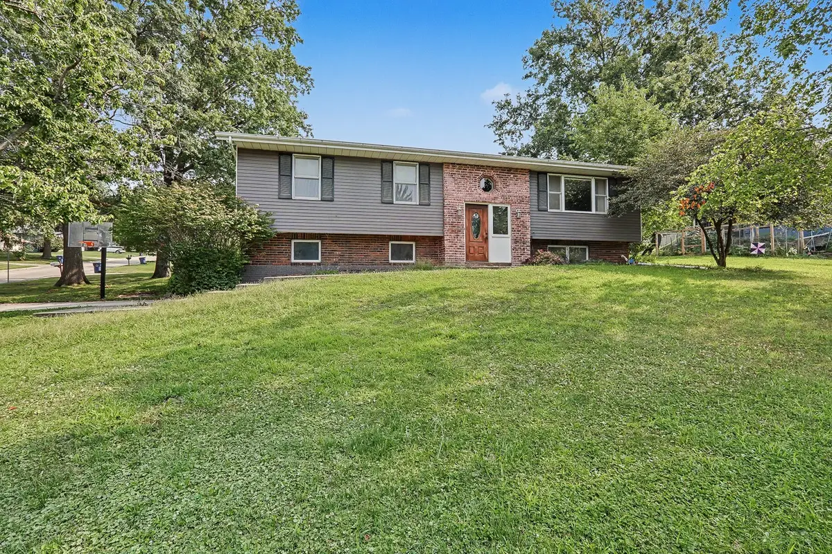 1020 Park Lane, Pella, IA 50219 - #1