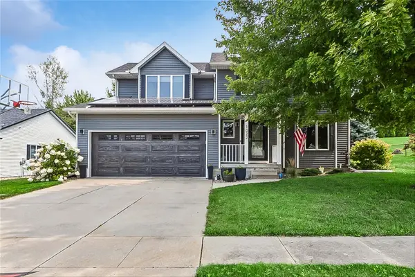 1022 E 18th Street S, Newton, IA 50208