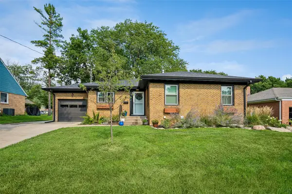 917 14th Street, West Des Moines, IA 50265