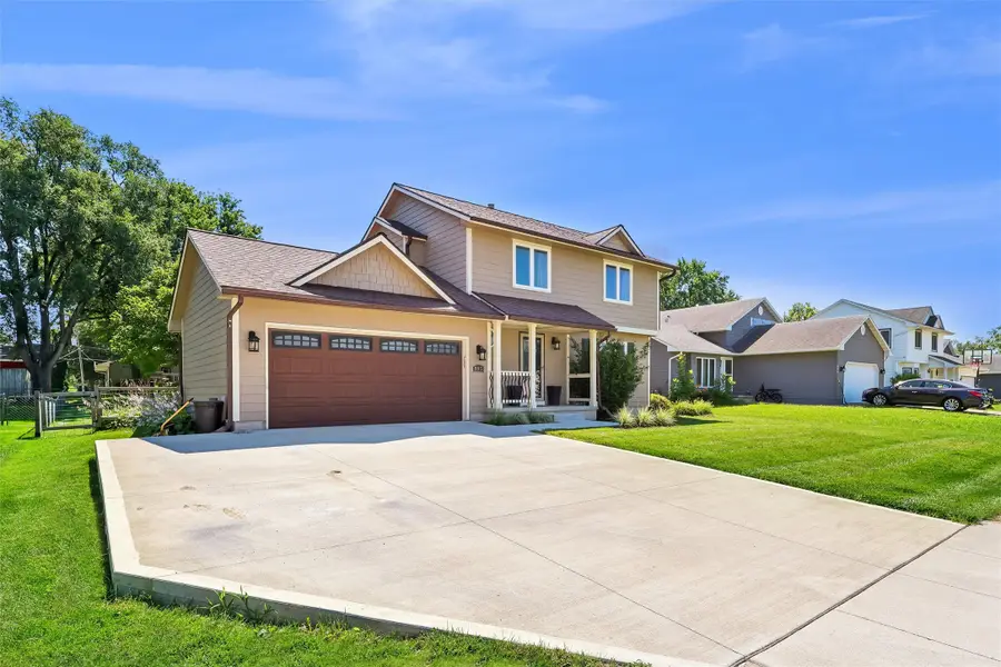 885 4th Street, Waukee, IA 50263 - #2