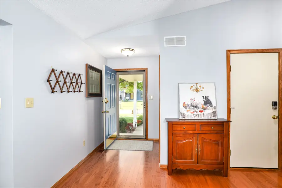 205 Southview Drive, Waukee, IA 50263 - #3