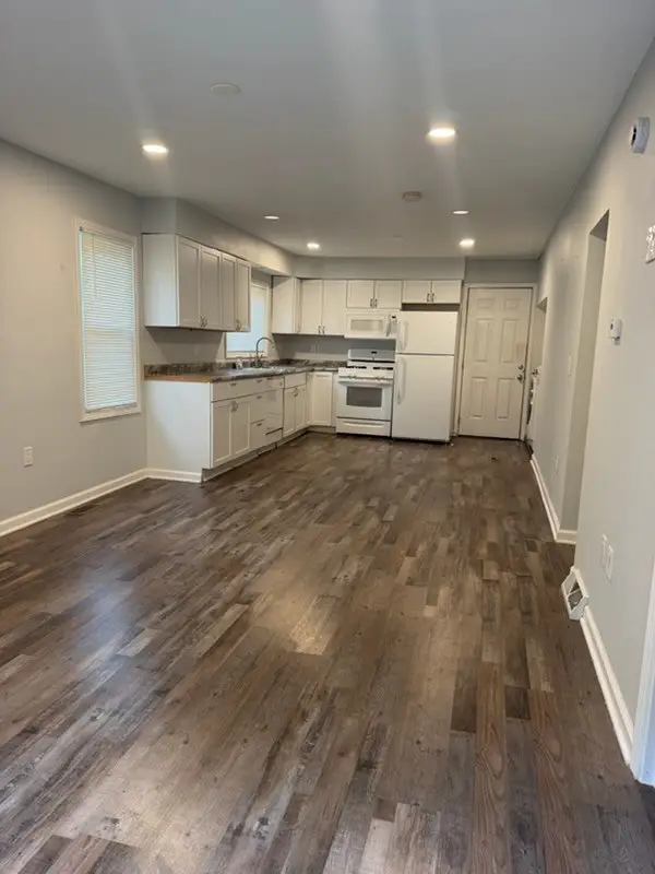 205 Philip Street, Des Moines, IA 50315 - #3