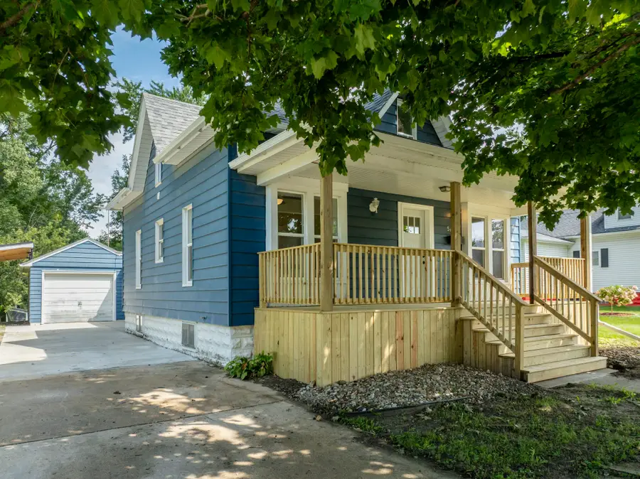 500 W 3rd Street, Sumner, IA 50674 - #3