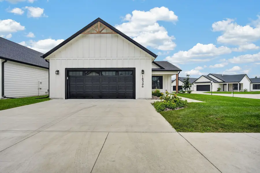 18346 Dooley Drive, Clive, IA 50325 - #2