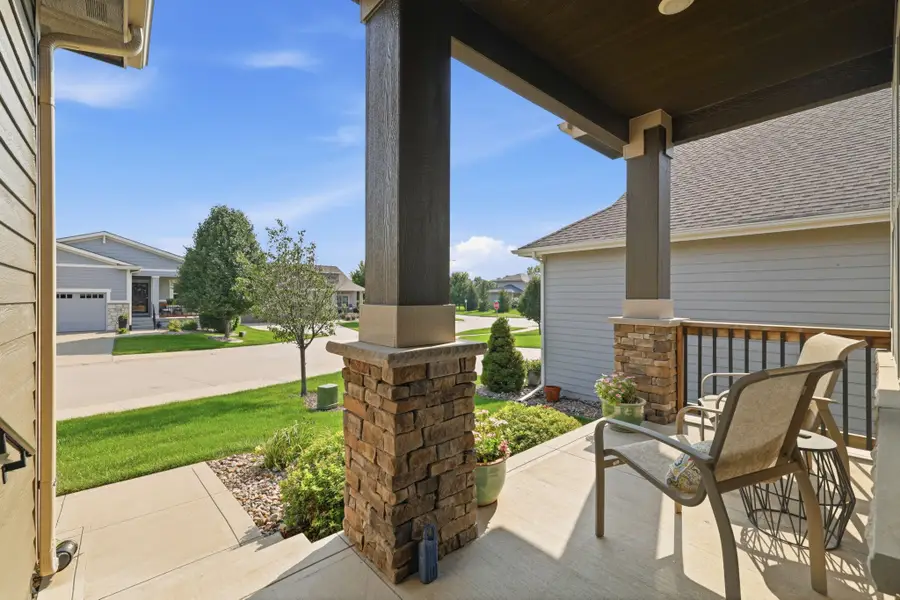 413 NE Brookridge Circle, Waukee, IA 50263 - #2