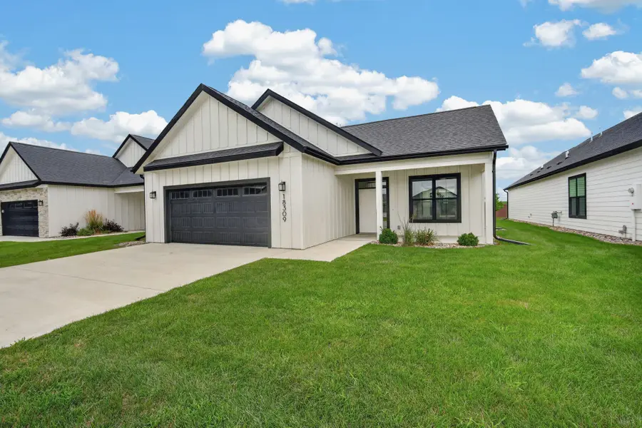 18309 Dooley Drive, Clive, IA 50325 - #2