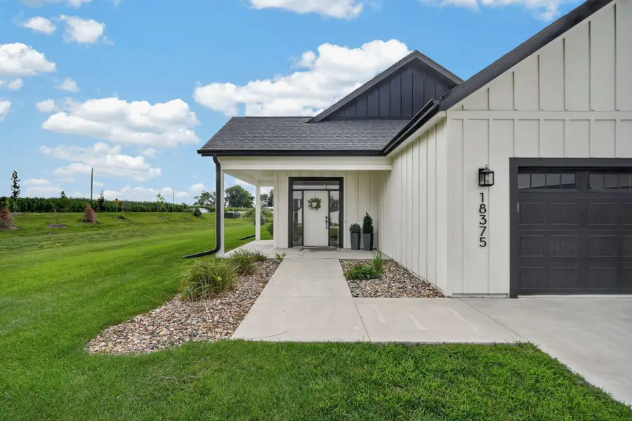 18311 Iltis Lane, Clive, IA 50325 - #2