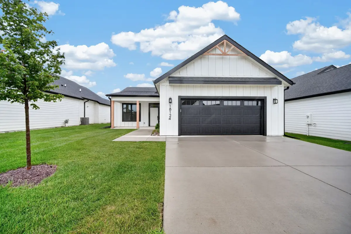 18124 Iltis Lane, Clive, IA 50325 - #1