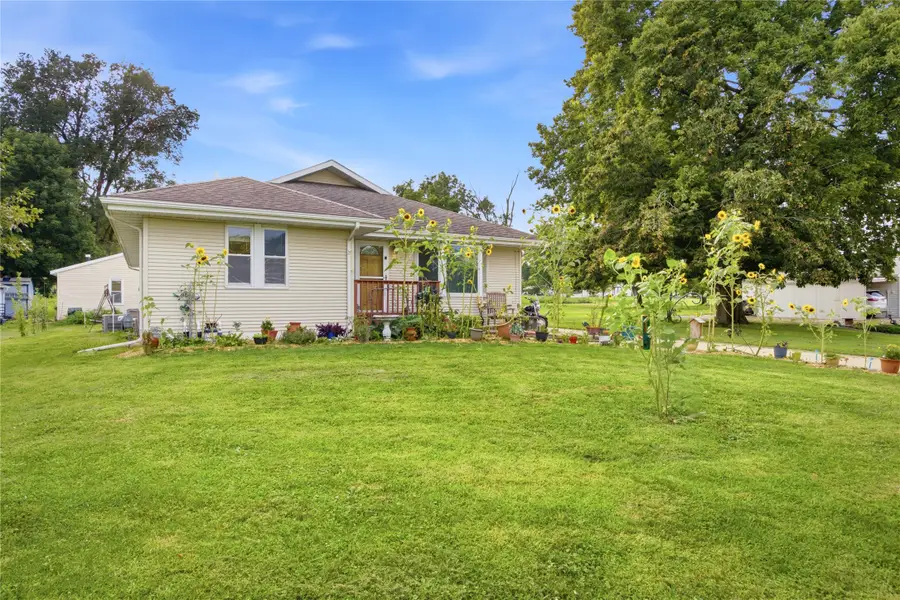 4120 Colfax Avenue, Des Moines, IA 50317 - #2