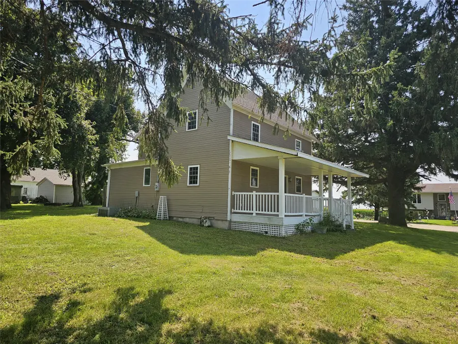 15427 Locust, Garden City, IA 50102 - #2