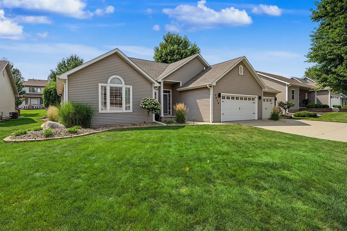 1015 W 16th Street S, Newton, IA 50208 - #1
