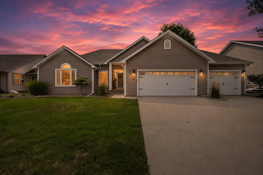 1015 W 16th Street S, Newton, IA 50208 - #3