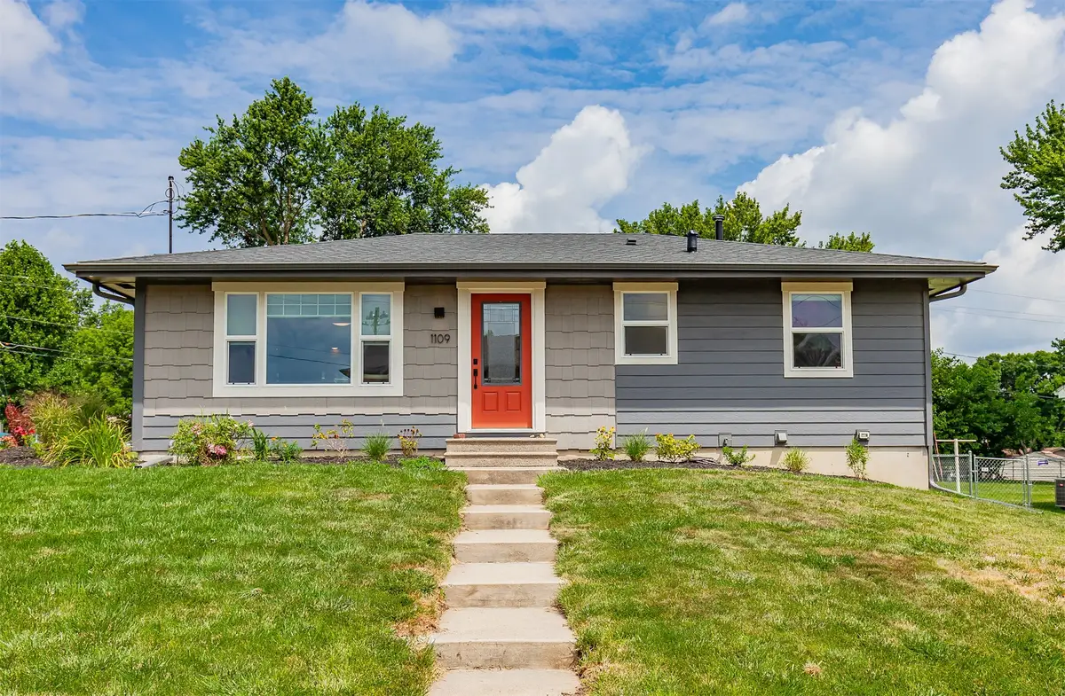 1109 4th Street Sw, Altoona, IA 50009 - #1