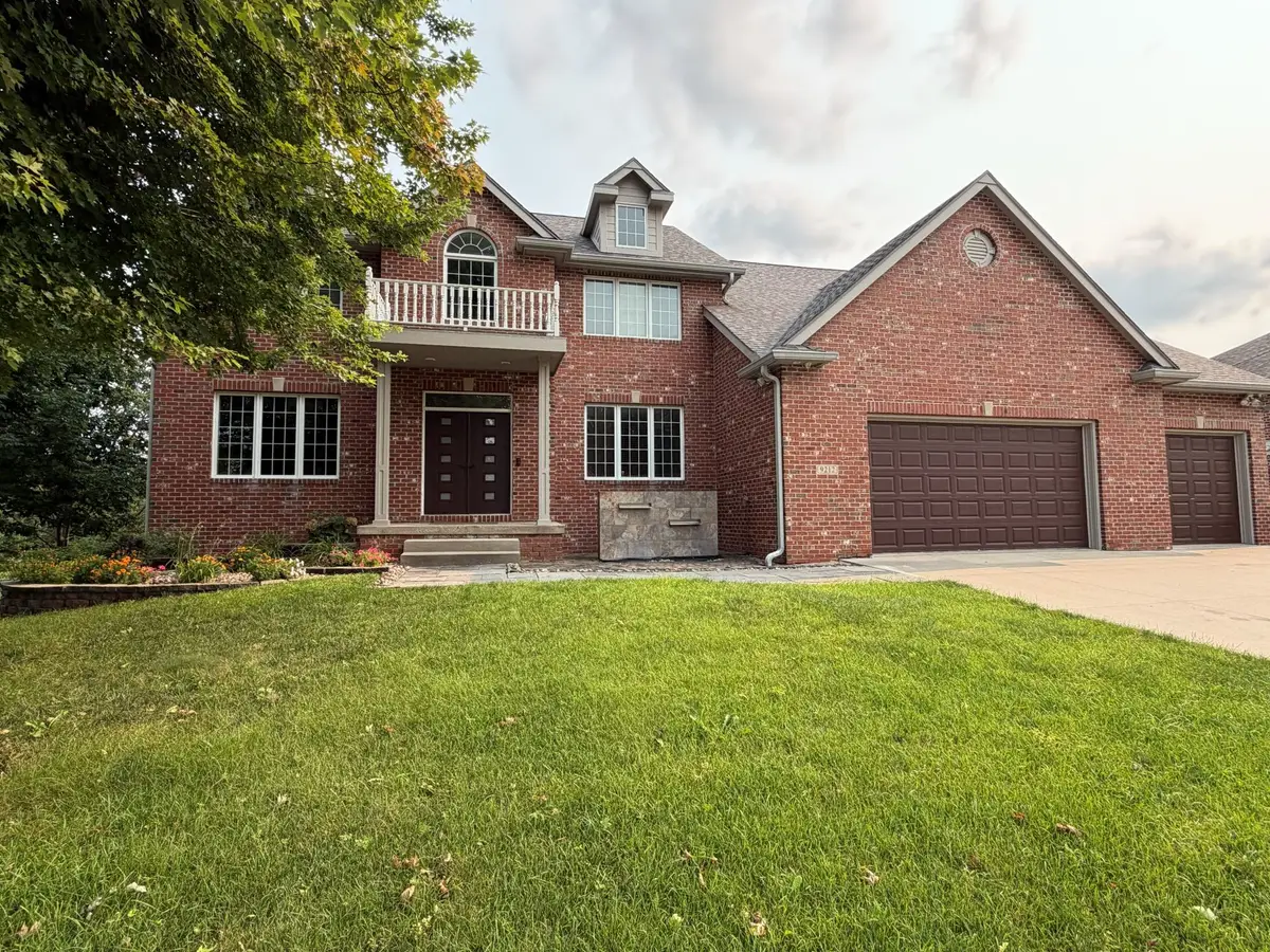 9212 Enfield Drive, Johnston, IA 50131 - #1