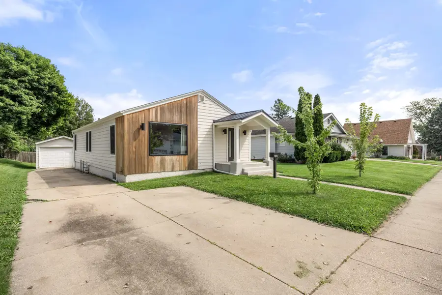 1120 Prairie Street, Adel, IA 50003 - #3