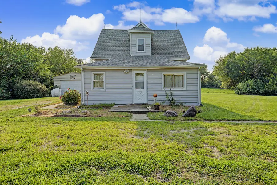 13540 NE 110th Court, Maxwell, IA 50161 - #2