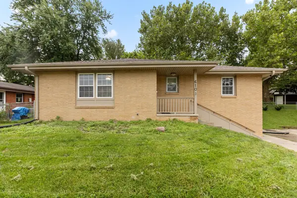 610 Lexington Street, Carlisle, IA 50047