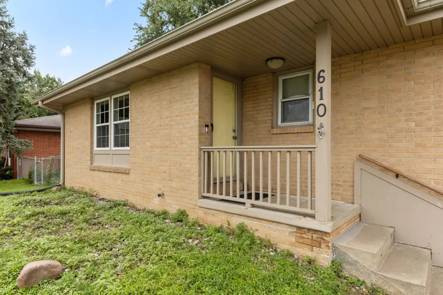 610 Lexington Street, Carlisle, IA 50047 - #2