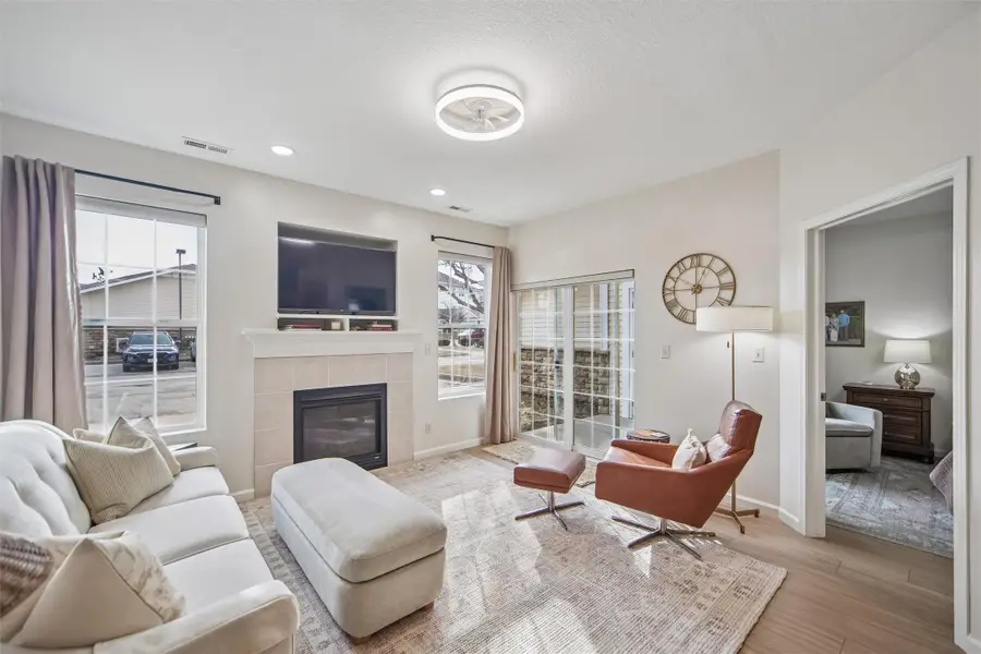 1313 SE University Avenue #102, Waukee, IA 50263 - #2
