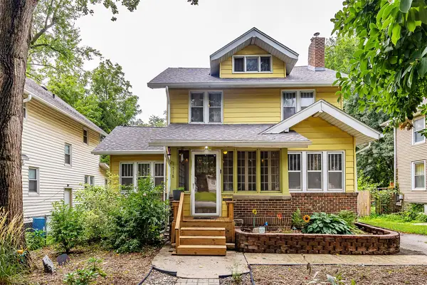 1518 E 9th Street, Des Moines, IA 50316