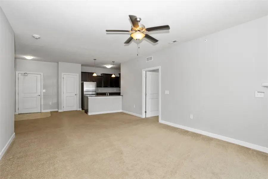 8350 Ep True Parkway #3103, West Des Moines, IA 50266 - #3