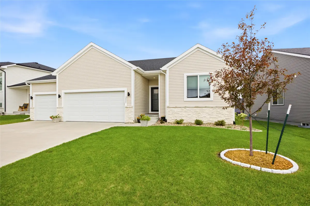 3505 NE 11th Street, Ankeny, IA 50021 - #1