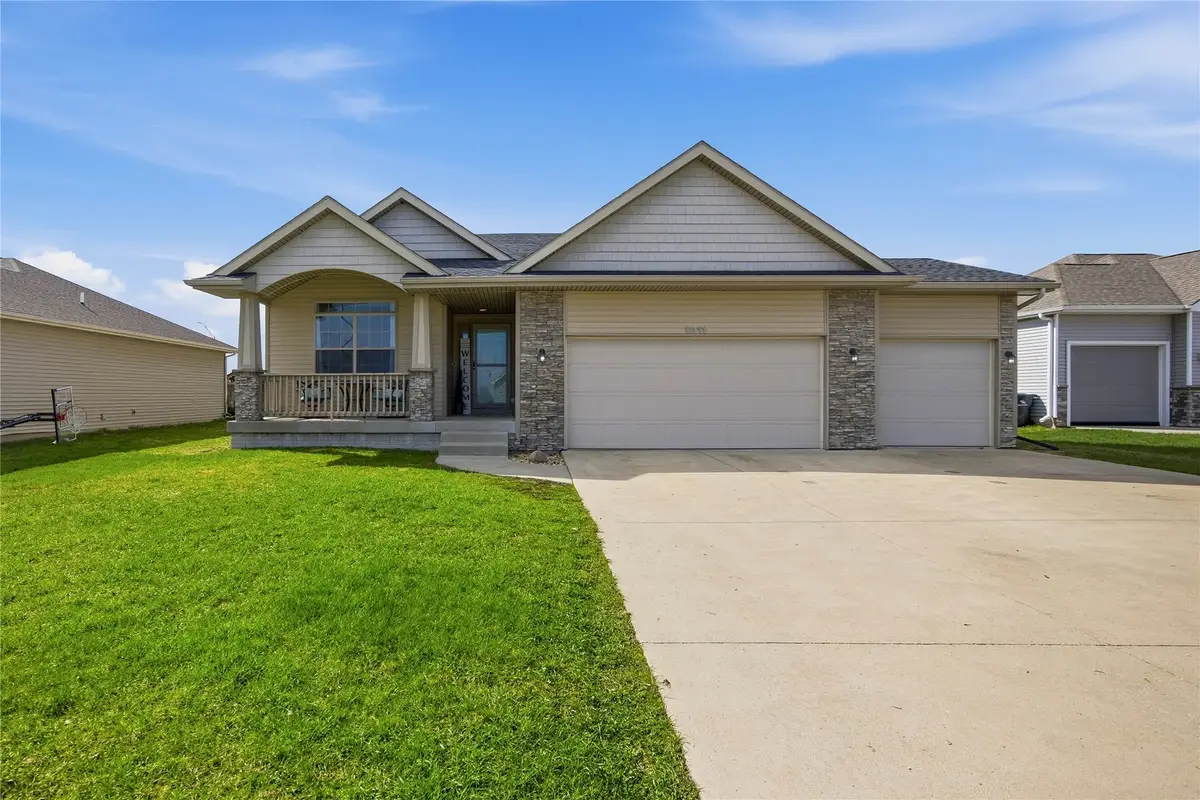 1011 NW 37th Street, Ankeny, IA 50023 - #1