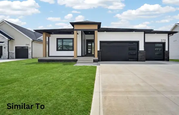 1435 NW Bull Run Court, Dallas Center, IA 50263