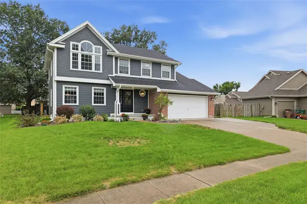 1260 Bentwood Court, Altoona, IA 50009