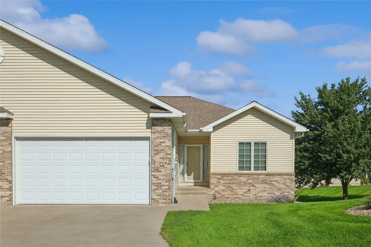 1824 Mckay Drive, Knoxville, IA 50138 - #1
