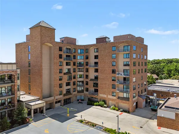 2200 Hamilton Drive #503, Ames, IA 50014