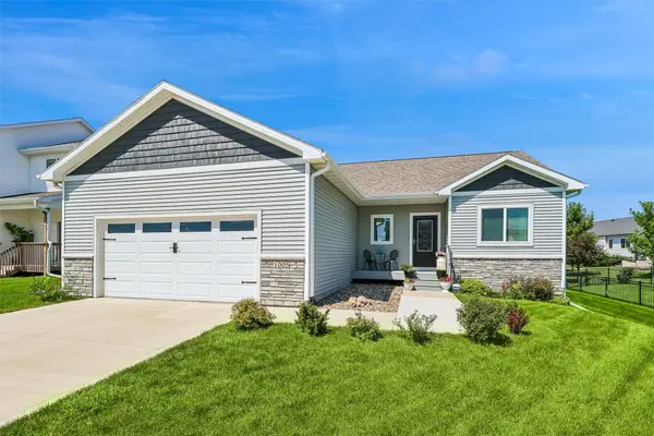 1005 Gray Avenue, Waukee, IA 50263