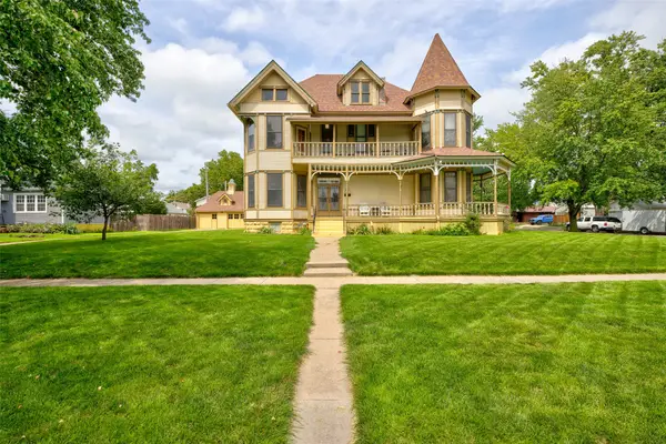 505 W Main Street, Knoxville, IA 50138