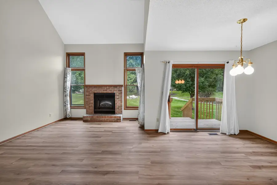 1070 50th Street #6B, West Des Moines, IA 50266 - #2