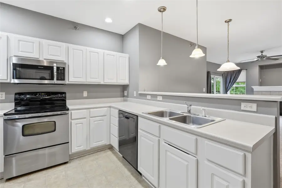 1331 SE University Avenue #201, Waukee, IA 50263 - #3