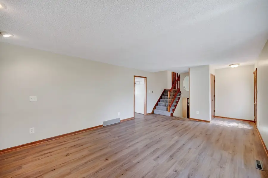 414 NE 9th Street, Ankeny, IA 50021 - #3