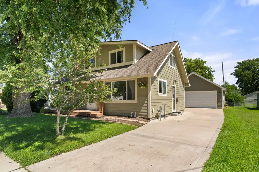 401 SW Des Moines Street, Ankeny, IA 50023 - #3