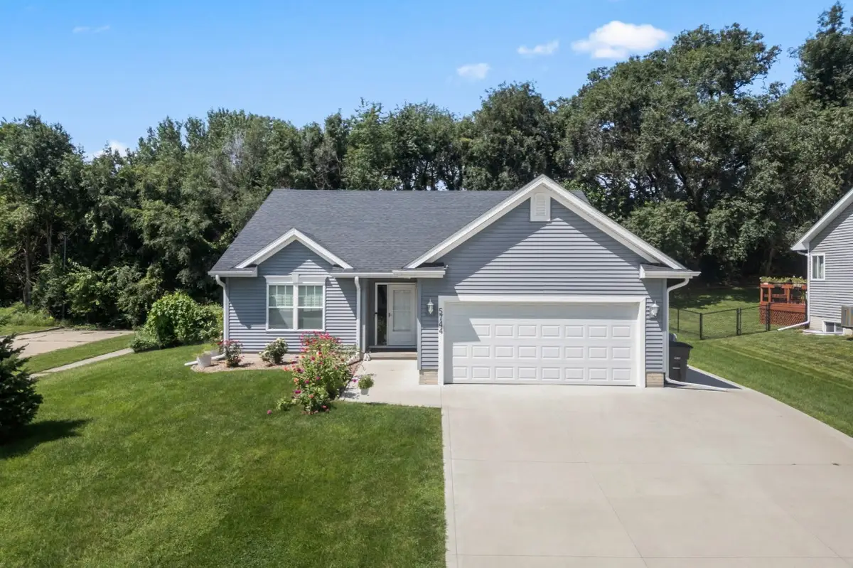 5744 SE 30th Street, Des Moines, IA 50320 - #1